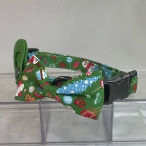 Christmas Dog Collar with Green and Red Design small